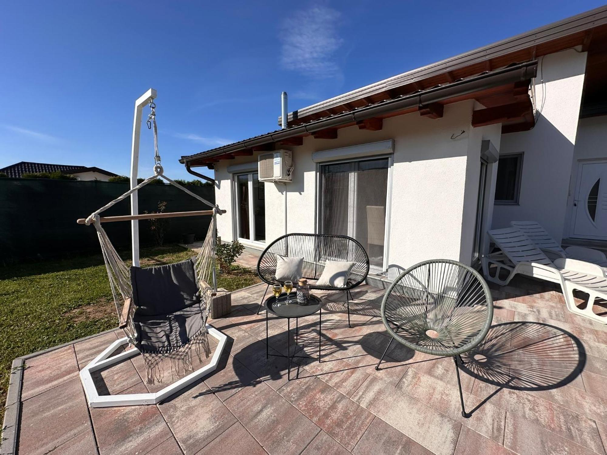 Bihać Holiday Home Emma מראה חיצוני תמונה