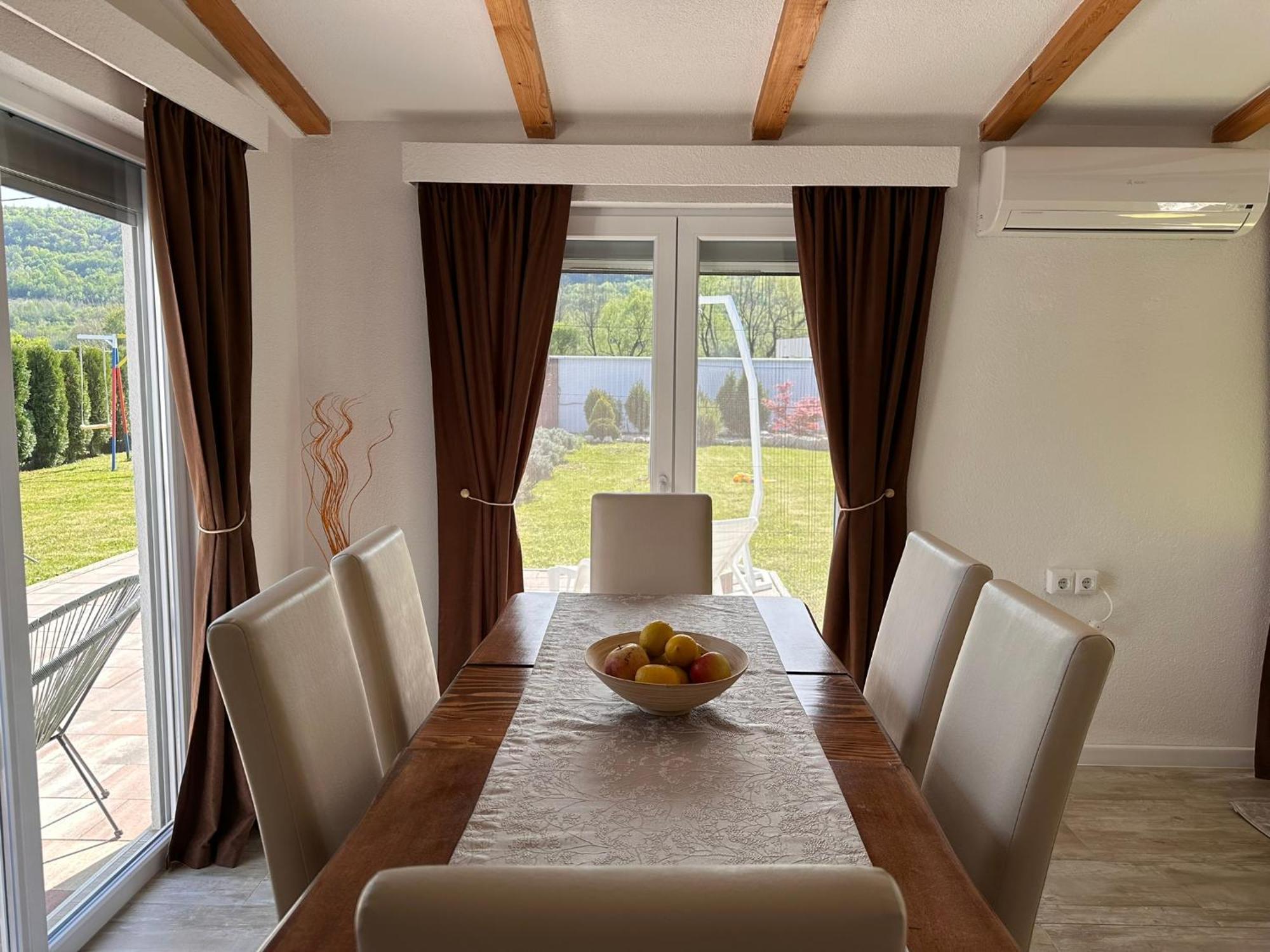 Bihać Holiday Home Emma מראה חיצוני תמונה