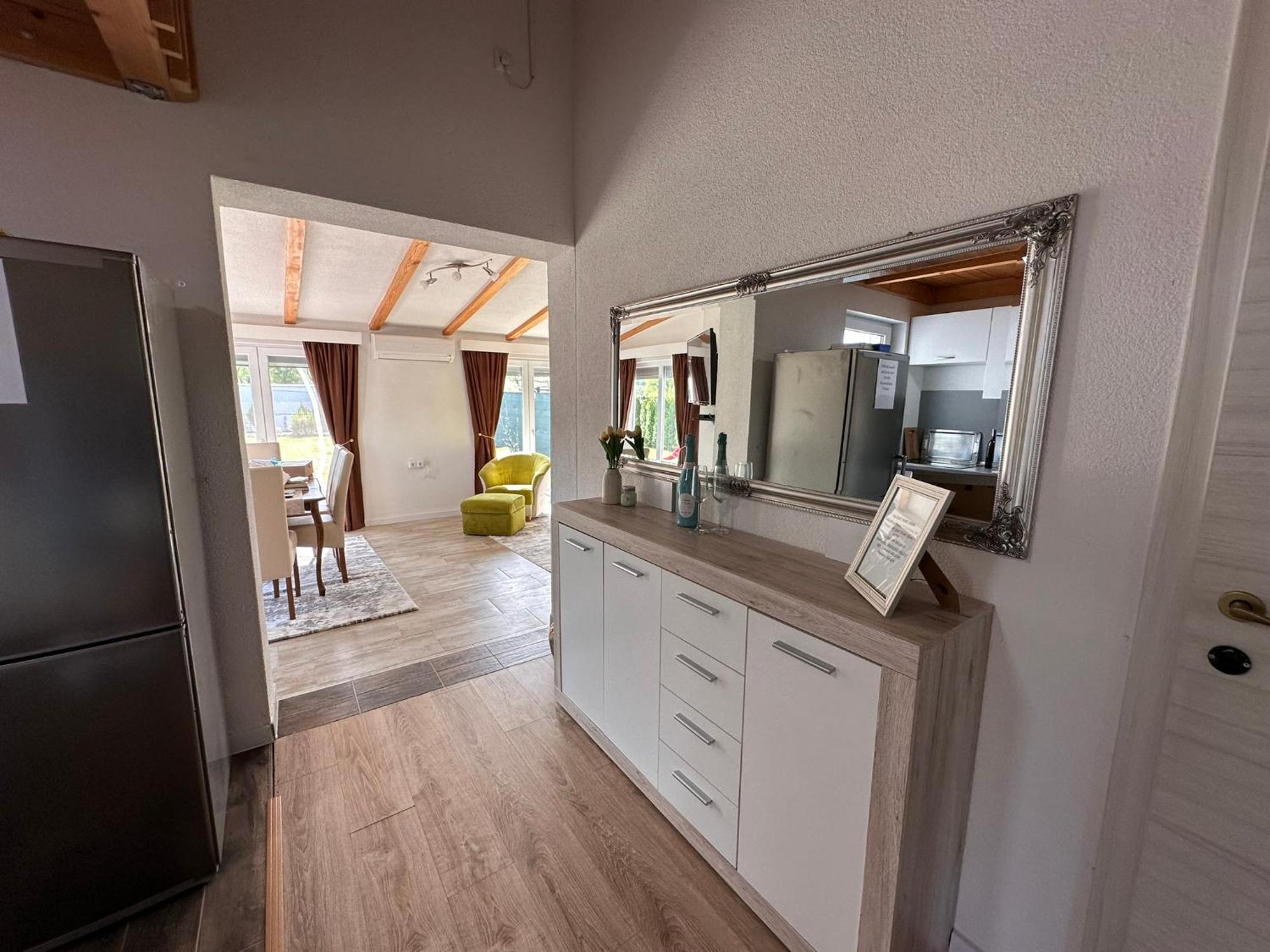 Bihać Holiday Home Emma מראה חיצוני תמונה